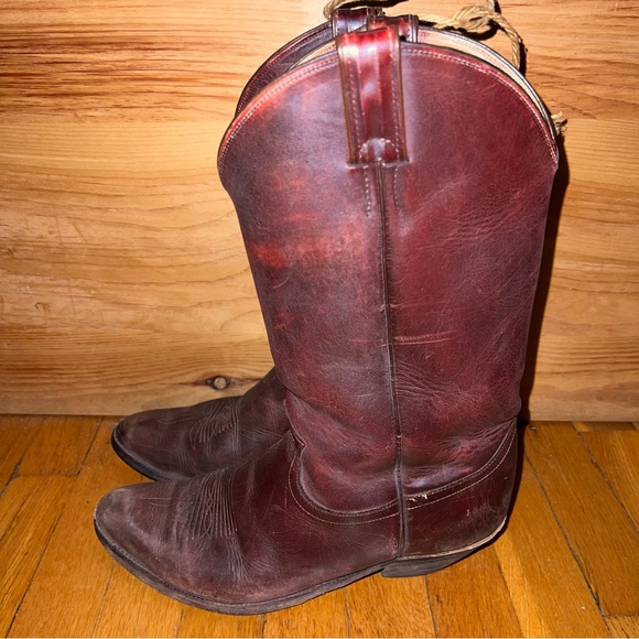 Justin Men’s Leather Cowboy Boots. Great condition. - Picture 2 of 7